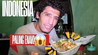 Bule Turki Coba Bubur Ayam Kaki Lima di Jakarta 😱 Enak Banget!