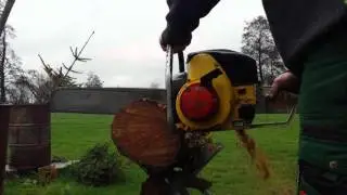 Solo 60135 vintage chainsaw Motorsäge Kettensäge in wood