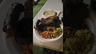 Dinner Time #sound #food #carne #chorizo #costilla #beans #salsa