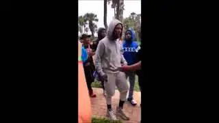 Fetty Wap Throws Money At Spring Breakers Who Claim He Ripped Them Off By Not Performing!