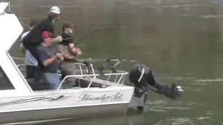 Fraser River Fishing with Sturgeon Slayers 2010