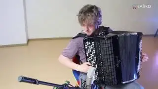 Glasbena rubrika - Dejan Kušer (Astor Piazzolla, tango suite)