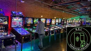 Экскурсия по бару и пинбольному залу B.R.I. Taproom & Pinball Arcade в городе Темпе, штат Аризона!