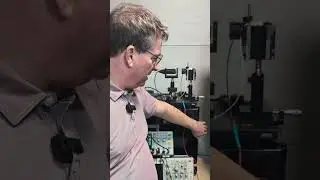 Я собрал квантовый компьютер в гараже вместе со своим другом Уиллом. #квантоваяфизика