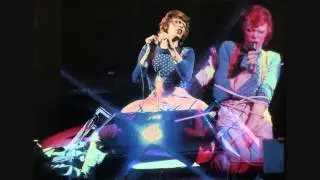 DAVID BOWIE RARE LIVE Drive In Saturday 1974