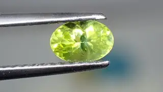 まぶしいネオン感☆パロットクリソベリル 0.612ct