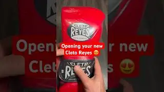 Nothing like opening a fresh pair of Cleto  Reyes Boxing Gloves 🥊🇲🇽 #boxinggloves #boxeo #boxing