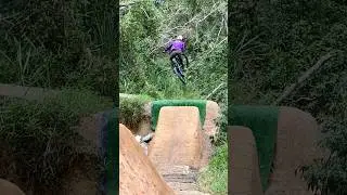 Step-up dirt jump #commencalbikes #mtb #bikeride #mtbrider #rockmusic #bluesrock #rocknroll