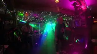 Yellowhouse Rock Velvet Extreme Ozzy Halen