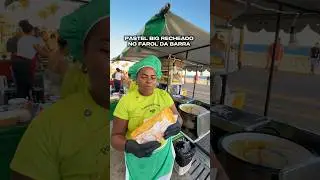 Pastel gigante Farol da Barra