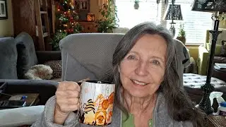 ONLINE DATING AFTER 60 🤯 IS IT A GOOD IDEA?