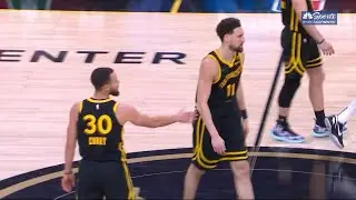 Steph Curry try to console Klay Thompson and he ignores Steph. Klay Struggling this season.