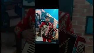 Una última pregunta banda tres Llanos de Michoacán y su compa Pablo 