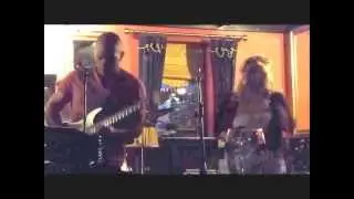 Jam at Ship Inn. Caterina Rea and Steve Smith. How sweet. 21.07.14