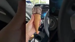 Hershey ice cream #shorts #icecream #chocolate #hersheys #dessert #deliciousfood #yummy