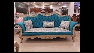 Beautiful sofa set 3+2+1 with center table.