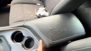 Dodge Challenger 2019 armrest removal