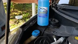 Cara Mengisi Air Wiper Pada Mobil Honda Brio
