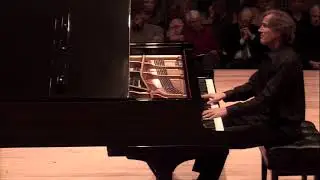 Beethoven Sonata in E-flat major, op.  7. David Korevaar, piano.