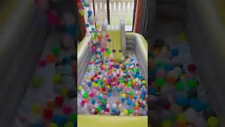 Portable Children Swimming Pool with Water Slide