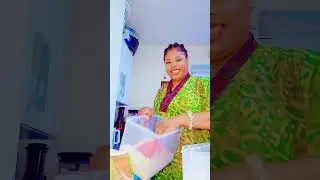 Blending my  OATS  to make swallow.Thank you for subscribing. 