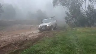 Zeka Spur Track