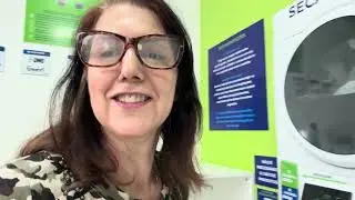 Ei, gente! Muita chuva por aqui 💦☔️...resolvi lavar roupas na lavanderia🙏🏼💪🏼