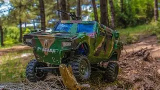 RC axial scx10, custom army body, forest trail, snake