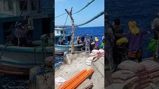 back loading motorcycle in Valanga port itbayat Batanes #batanes #breathtakingbatanes #valangaport