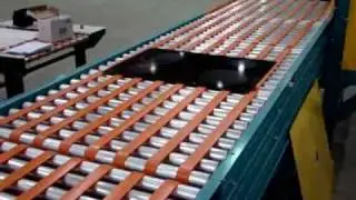 Omni Metalcraft Corp. Glass Handling Motor Driven Roller Conveyor