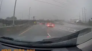 Tanspot78 | Driving with Zero Visibility | Hazard Light Safe? |