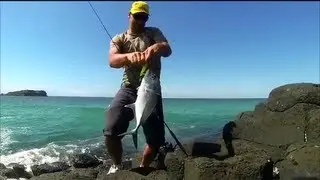 Fishing Trevally on lure Gold Coast - Uncut