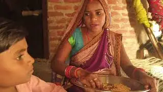 Mobile 📱 ka jugad kaise hoga 😂 (Part 1)  #comedy #funny #mobile #desiviilagelifetstyle 