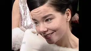Bj&ouml;rk : 2001 Golden Globe Awards - Hilton, Beverly Hills, California 1/21/01