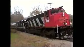 SF&L Railway's Last Run at Mapleton, IL - Oct. 24, 2002