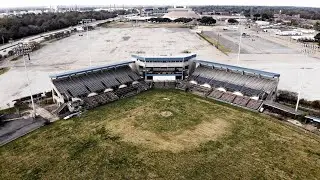 Exploring an ABANDONED Baseball Field! [FOUND PLAYER UNIFORMS!]