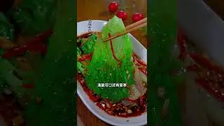 It's time to grow some lettuce  Try this type of lettuce! #Lettuce
