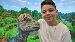 ANTHONY GAMES adopted a dinosaur in Minecraft 😱🦖