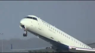 Insane CRJ-900 Takeoff