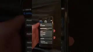 iPhone 8 Downloading iOS 18