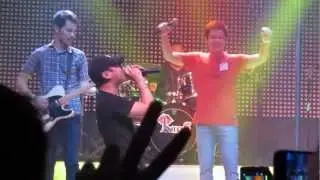 Sandwich Live in Singapore - Laklak (with Chito Miranda and Vinci Montaner)