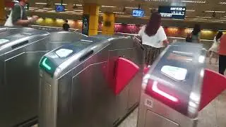  My 100th video. Walking in the oldest MRT station in Singapore. Toa Payoh station walkthrough.