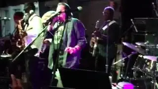 Treat Her Right - Roy Head
