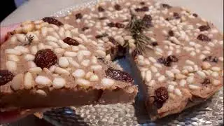 👍🏻 Italian Chestnut Flour & Pine Nuts Cake #vegan #glutenfree #diaryfree #eggless #sugarfree 💚