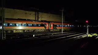 Bengaluru madurai vandeBharat exp arriving in maduraijn#railvlogger#vandebharatexpress#indianrailway
