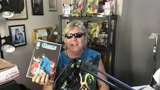 Some Berry picking, MAIL CALL KEY COMIC HAUL OPENING, & ust enjoying a comic book kinda day