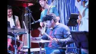 Atomic Bomb Live (shakey cam)