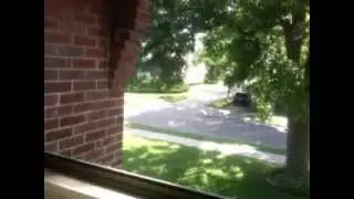 riding bike withno hands feet on seet and handdel bar