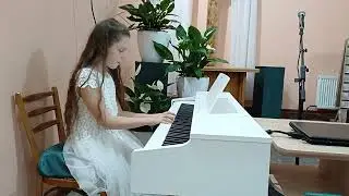 Vozian Estera - Anul de studii  3  Școala de Arte Olănești