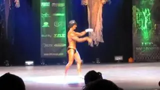 UFE Halloween Mayhem 2012: Scott Tousignant Posing Routine